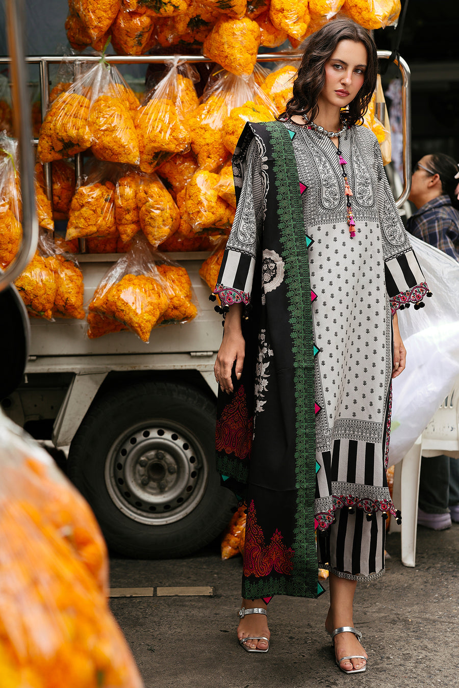 3PC LAWN PRINTED SHIRT WITH VOILE PRINTED DUAPTTA - 4013