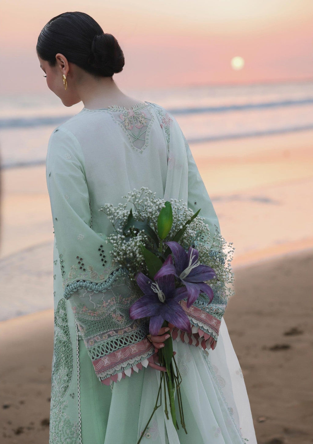 Lawn-3PC Embroidered Shirt With Khadi Net Embroidered Dupatta-5220