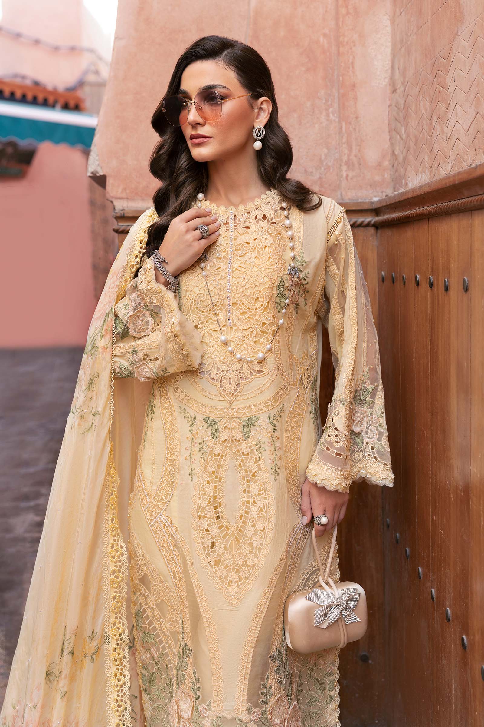 Lawn-3PC Embroidered With Chiffon Digital Printed Dupatta - 5269