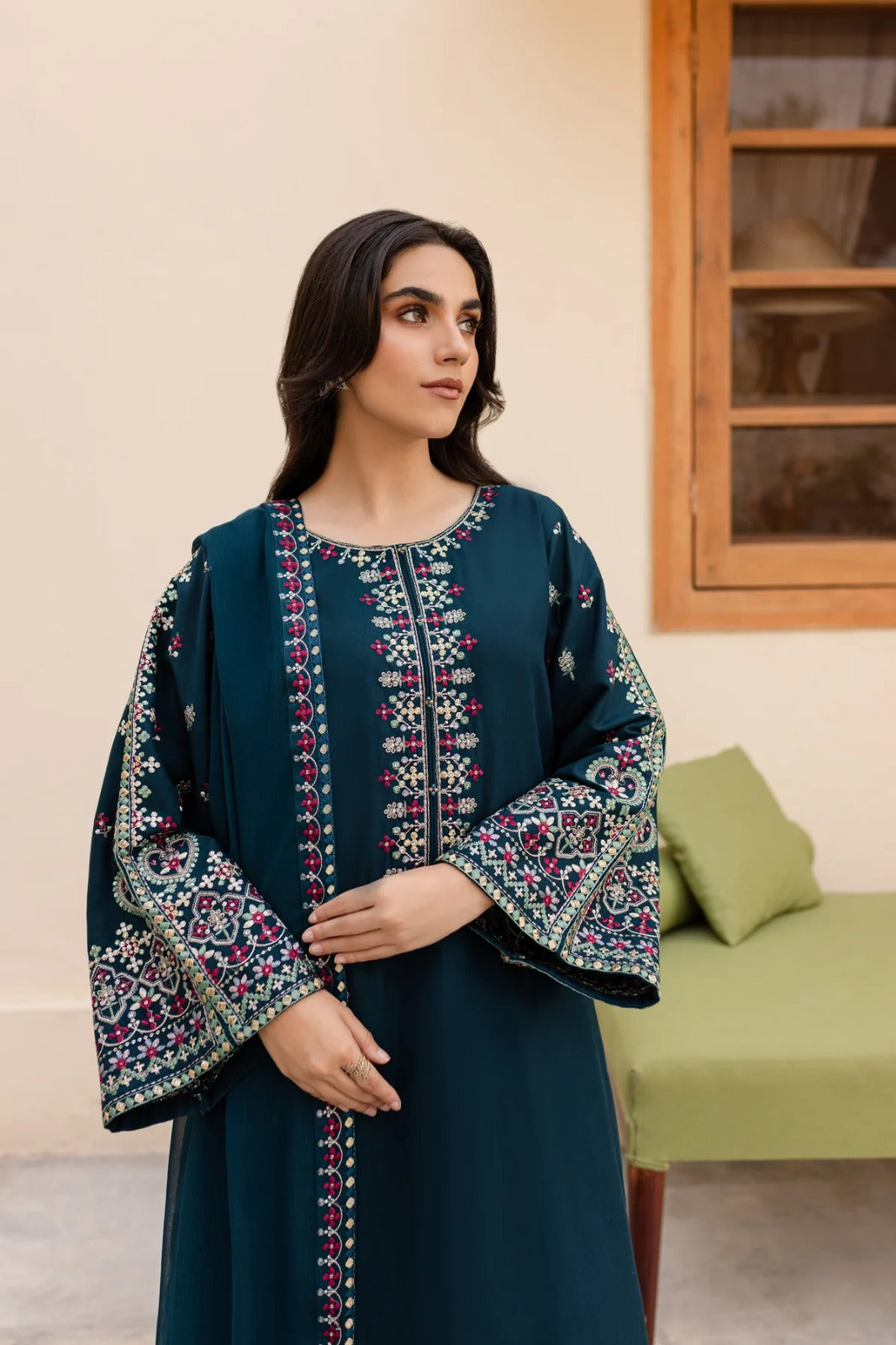 Lawn-3PC Embroidered Shirt with Chiffon Embroidered Dupatta- 5162
