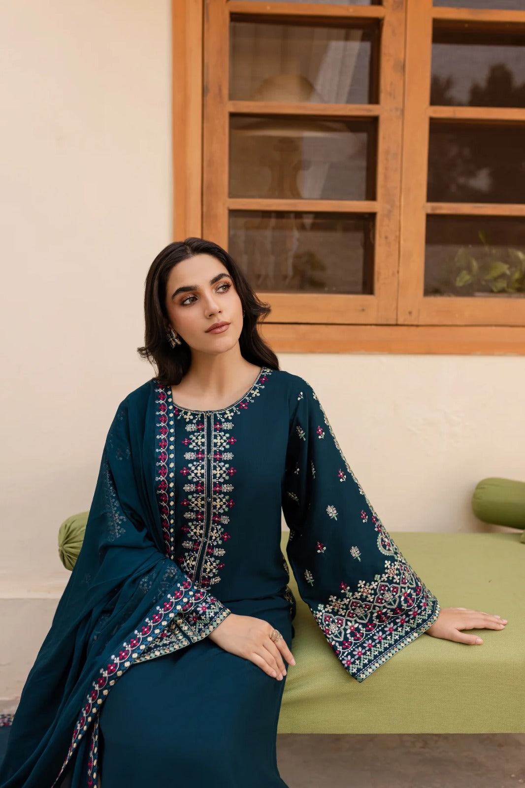 Lawn-3PC Embroidered Shirt with Chiffon Embroidered Dupatta- 5162