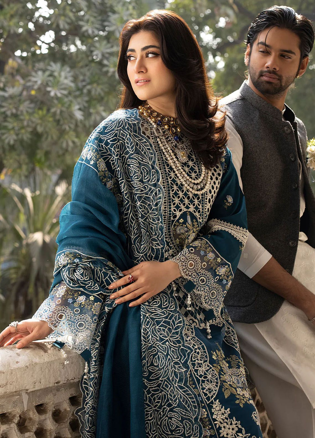 Lawn-3PC Embroidered Shirt With Khadi Net Embroidered Dupatta-5218